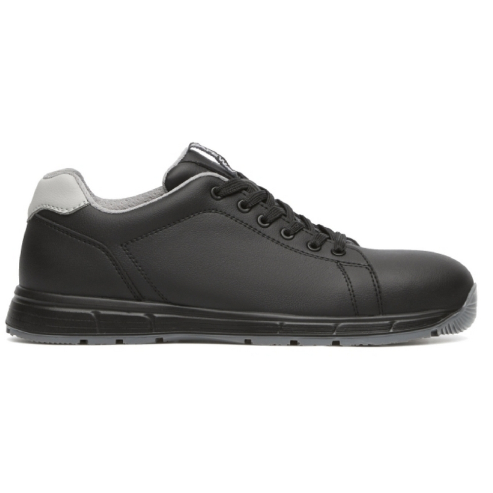 MILA S3 SRC BLACK LOW SHOE